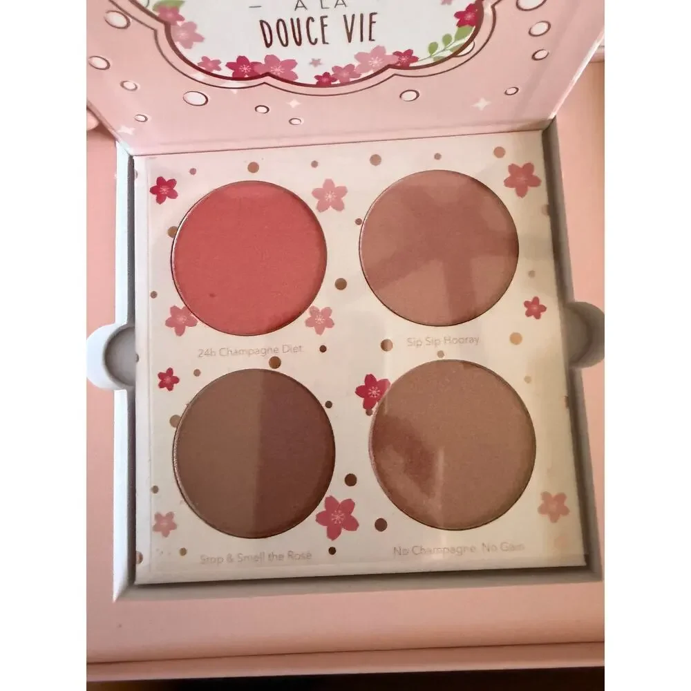 Beauty Bakerie Cotton Candy Champagne Blushlighter Palette New in Box 4 Shades